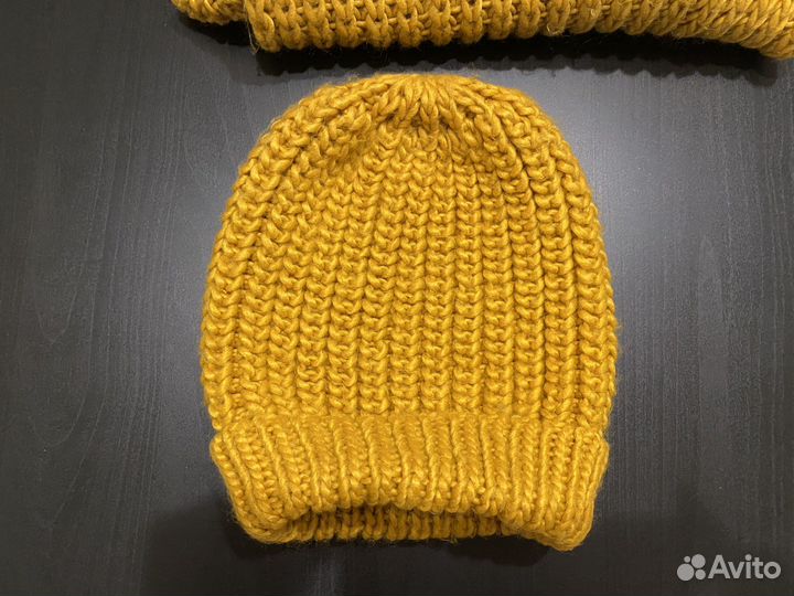 Шапка и шарф zara