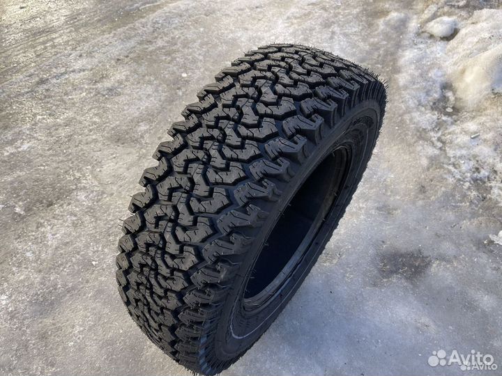 Nortec AT 560 215/75 R15 104Q