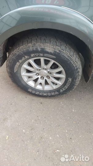 Mickey Thompson Baja STZ 275/70 R17 121R