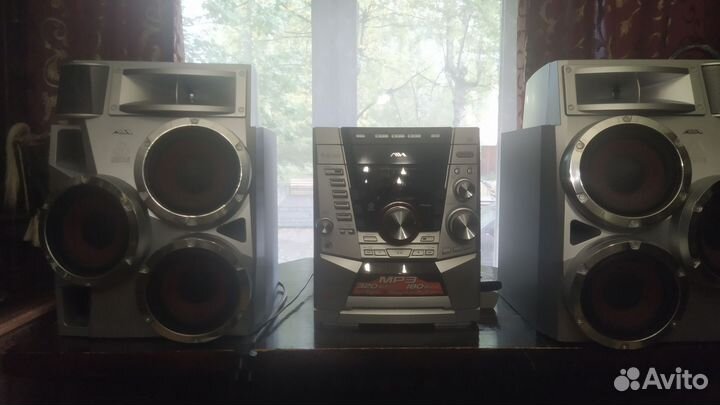 Музыкальный центр aiwa