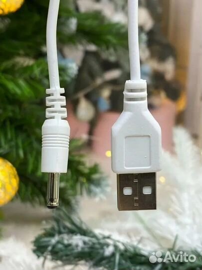 Светильник с новогодней, музыкальной композицией