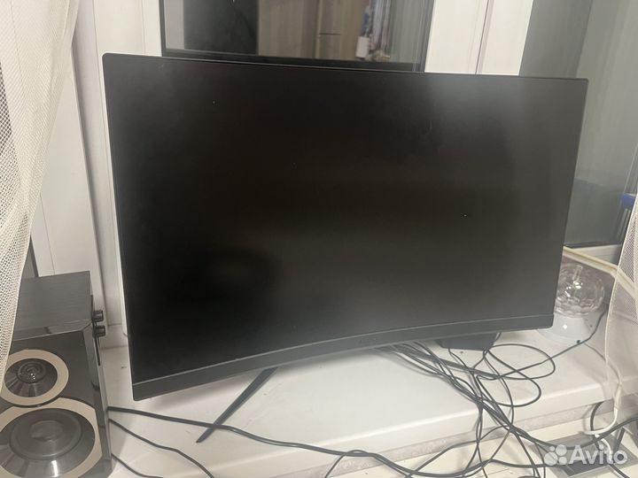 Монитор MSI Optix G24C6