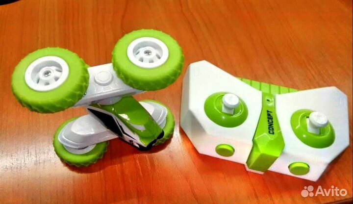 Машинка на радиоуправлении