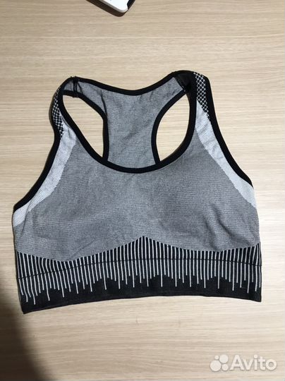 Топ спортивный