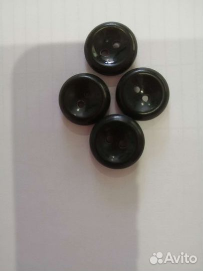 Пуговицы