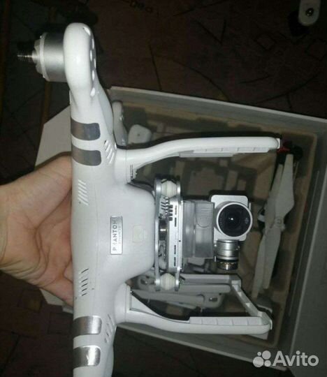 Квадрокоптер dji