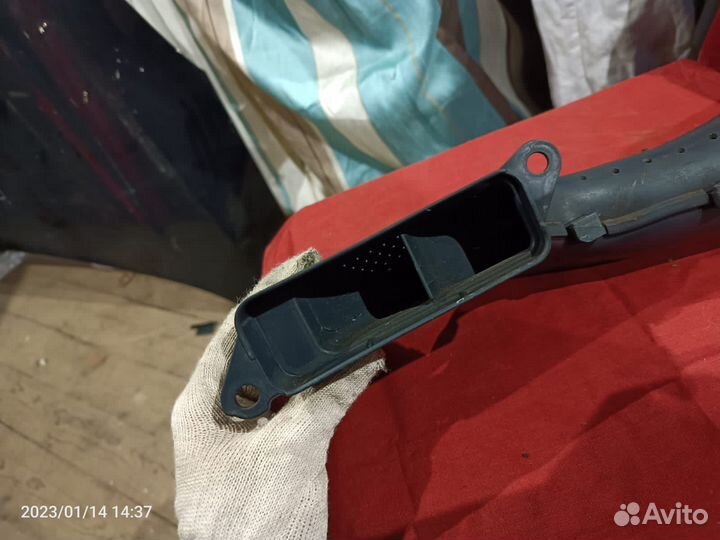 Воздухозаборник Форд Фокус3