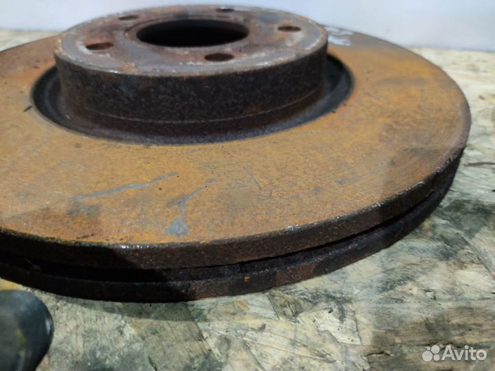 Передние тормоза 300 мм Форд Фокус 3