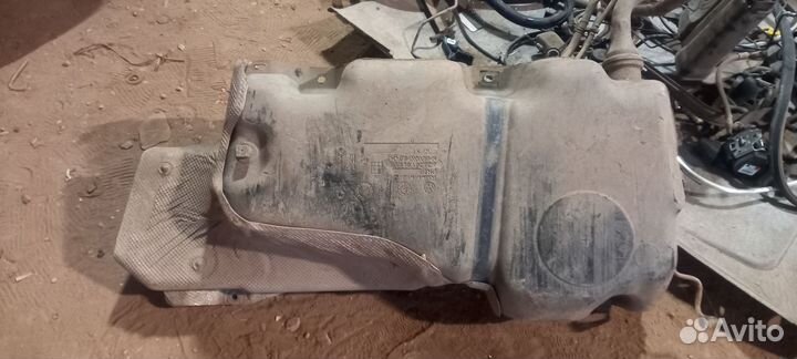 Бензобак Skoda Octavia A7