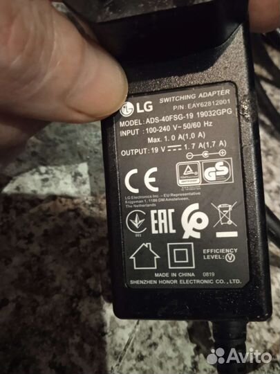 Блок питаниядля телевизора и монитораlg, 19 V