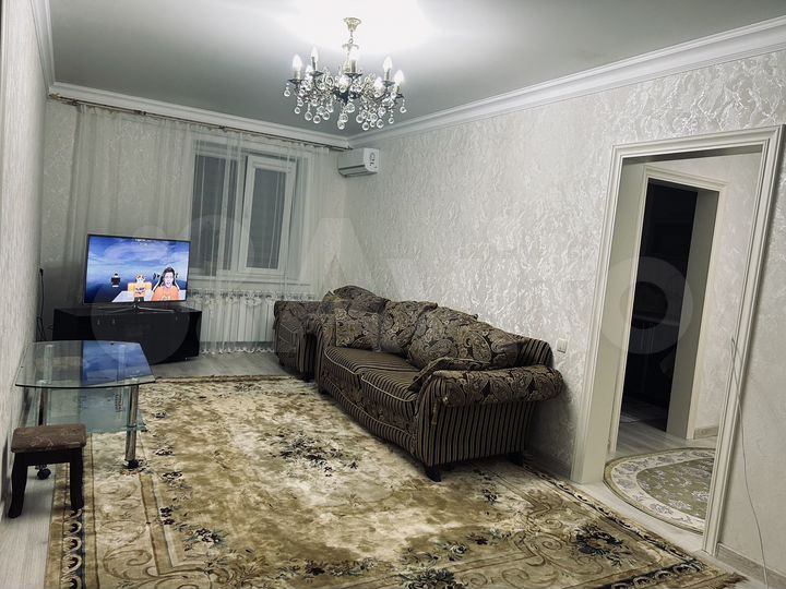 2-к. квартира, 65,9 м², 1/3 эт.