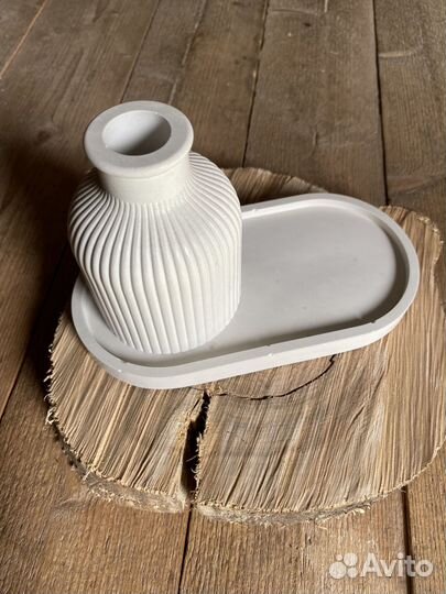 Ваза из гипса декор интерьера