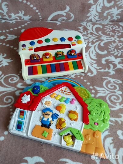 Игрушки музыкальные ферма , пианино Chicco