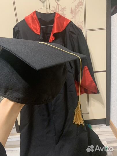 Мантия выпускника