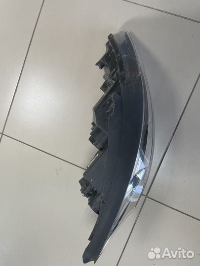 Фара правая kia sportage 2010