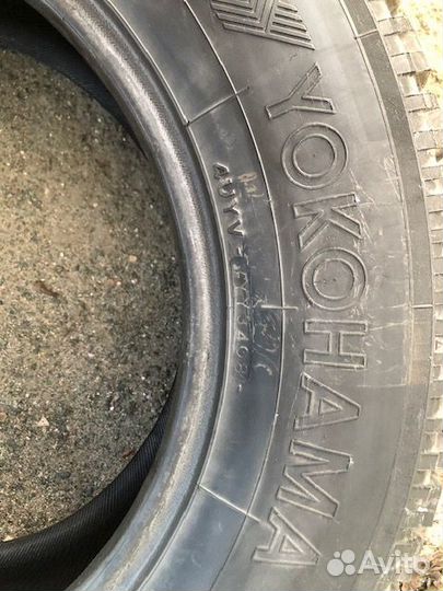 Yokohama Ice Guard F700Z 215/70 R16 100Q