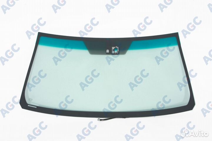 Стекло лобовое Toyota Land Cruiser 200 (AGC)