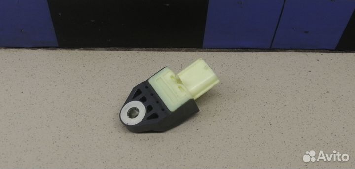 Датчик AIR BAG Land Cruiser (150) -Prado 2009