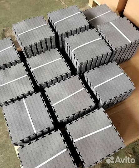 Плитка пвх для гаража