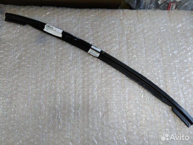 Кронштейн бампера передний Toyota Celica 1989-1993