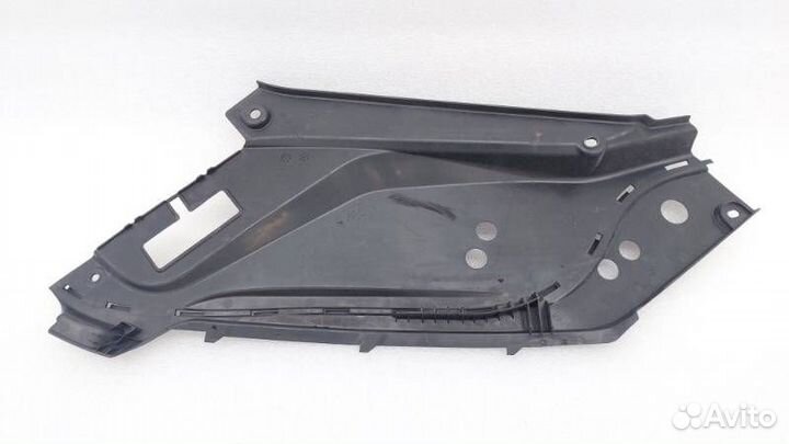 Накладка замка капота Volvo XC90 2 2016 31442734