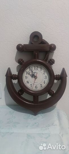 Часы настенные