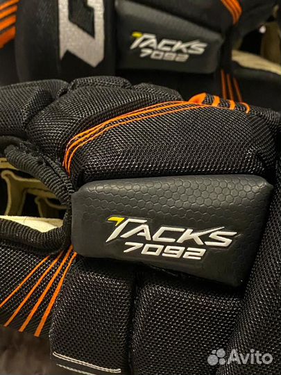 Краги хоккейные CCM Tacks 7092 JR (Юниорские)