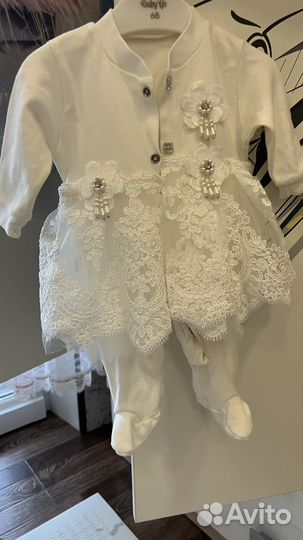 Комплект на выписку для девочки