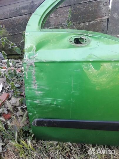 Дверь водительская Шевроле Спарк м200