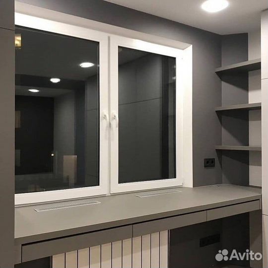 Рабочая зона у окна