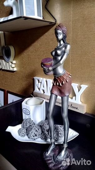 Статуэтка интерьерная