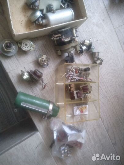 Переменный резистор А-1Вт-II, СССР, разъемы