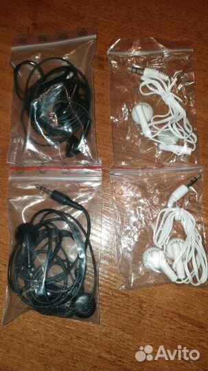 Чехлы, защитное стекло, наушники, зарядки