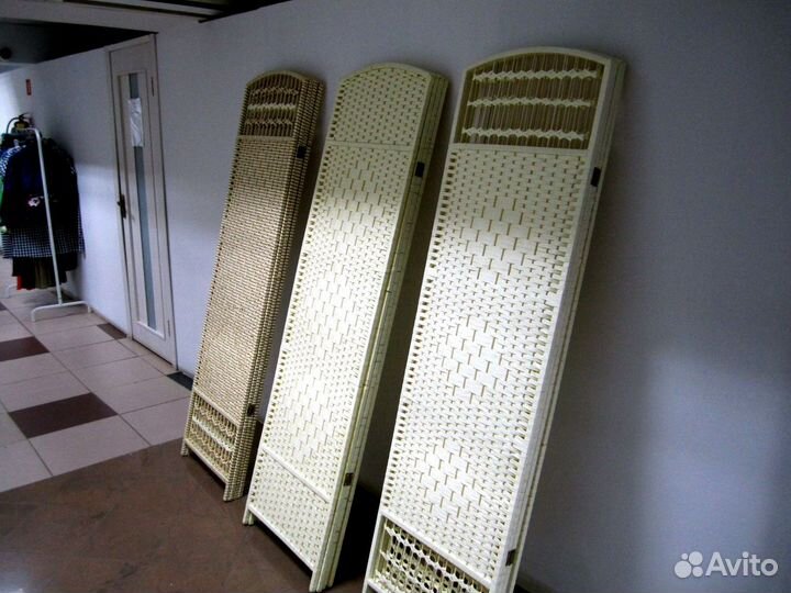 Ширма из ротанга