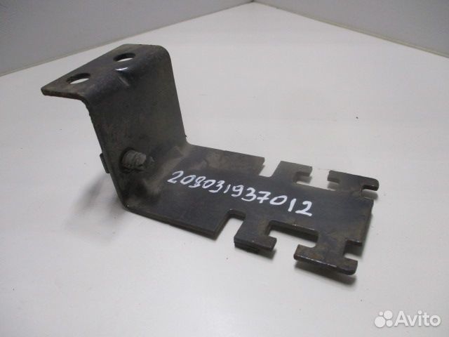 Кронштейн пневмотрубок Volvo 20849258