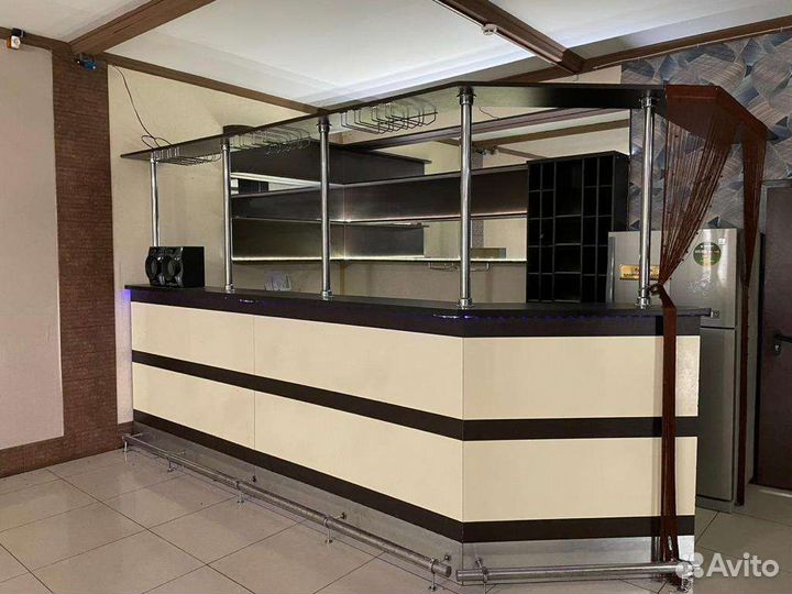 Барная стойка для кафе и ресторанов