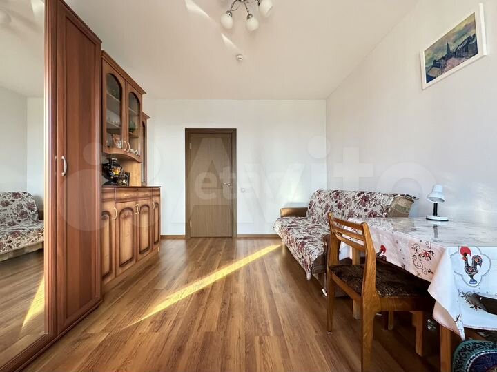 2-к. квартира, 57 м², 15/22 эт.