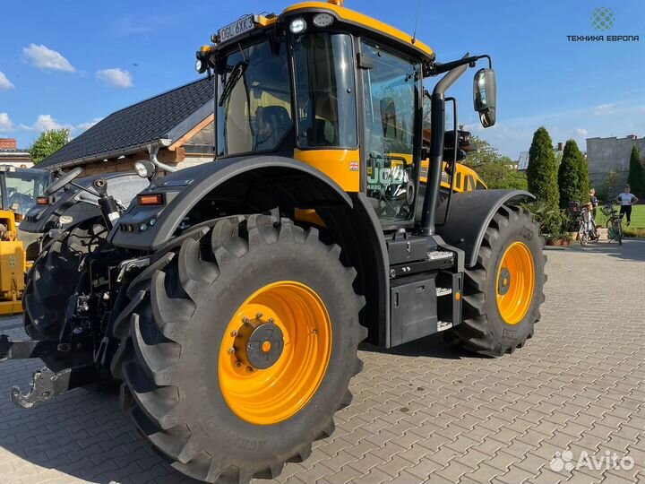 Трактор JCB Fastrac 4220, 2016