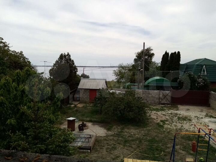 Дом 146 м² на участке 6,9 сот.