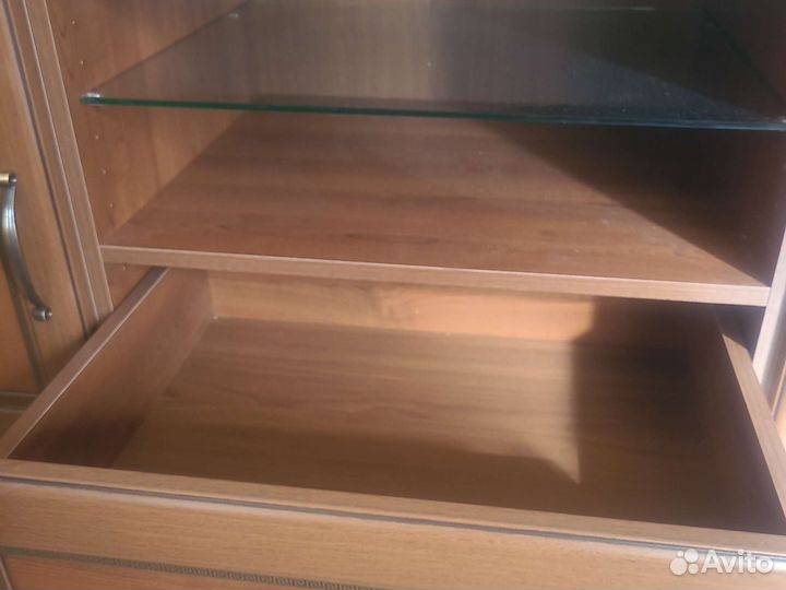 Тумба под тв Ангстрем