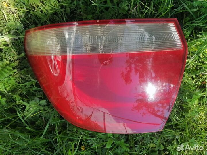 Фара задняя правая volkswagen polo
