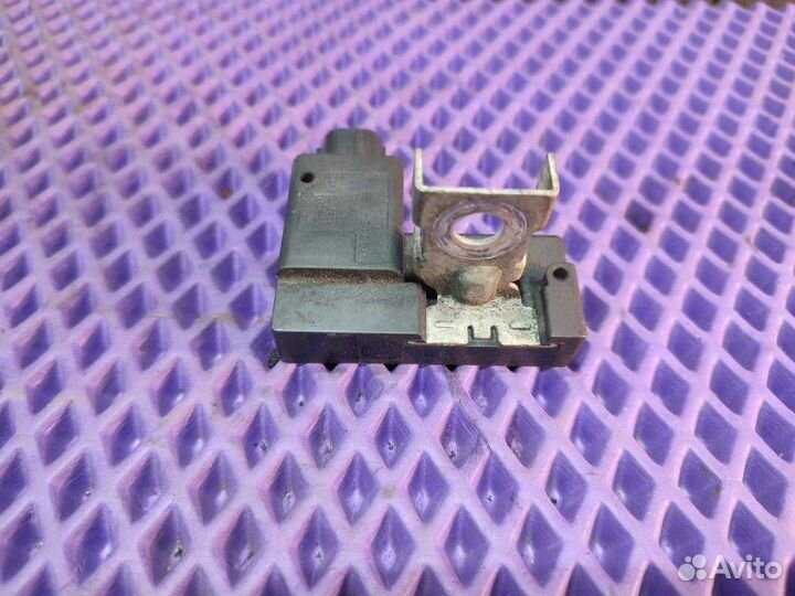 Датчик тока Toyota Wish ZGE20G-0122932 2ZR-FAE