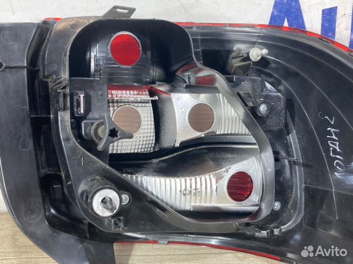 Фонарь задний правый Renault Logan 2 седан K7MA