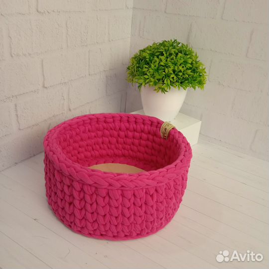 Корзина вязаная