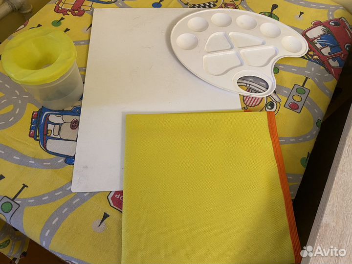 Пенал школный новый и набор для труда(технологии)