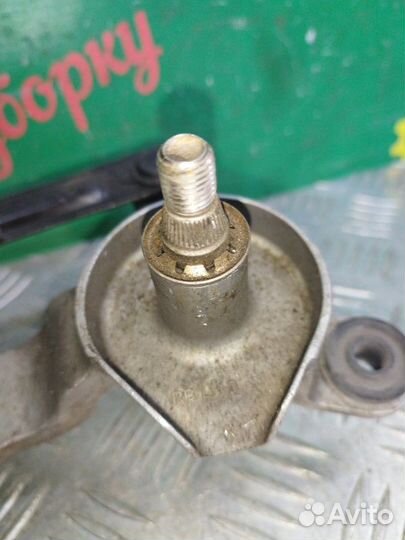 Трапеция дворников Huyndai Solaris