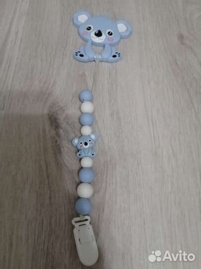 Держатель для пустышки силиконовый + грызунок