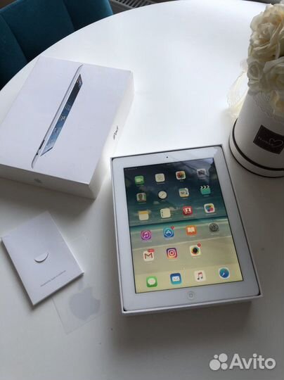iPad 4 retina с sim-картой