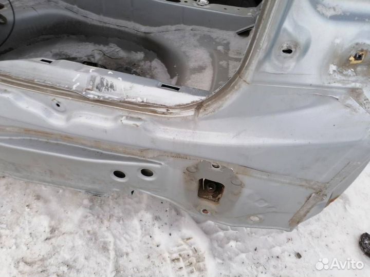 Панель Toyota Corolla