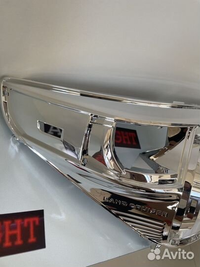 Маска фары Toyota LC 200 2012-2015 R